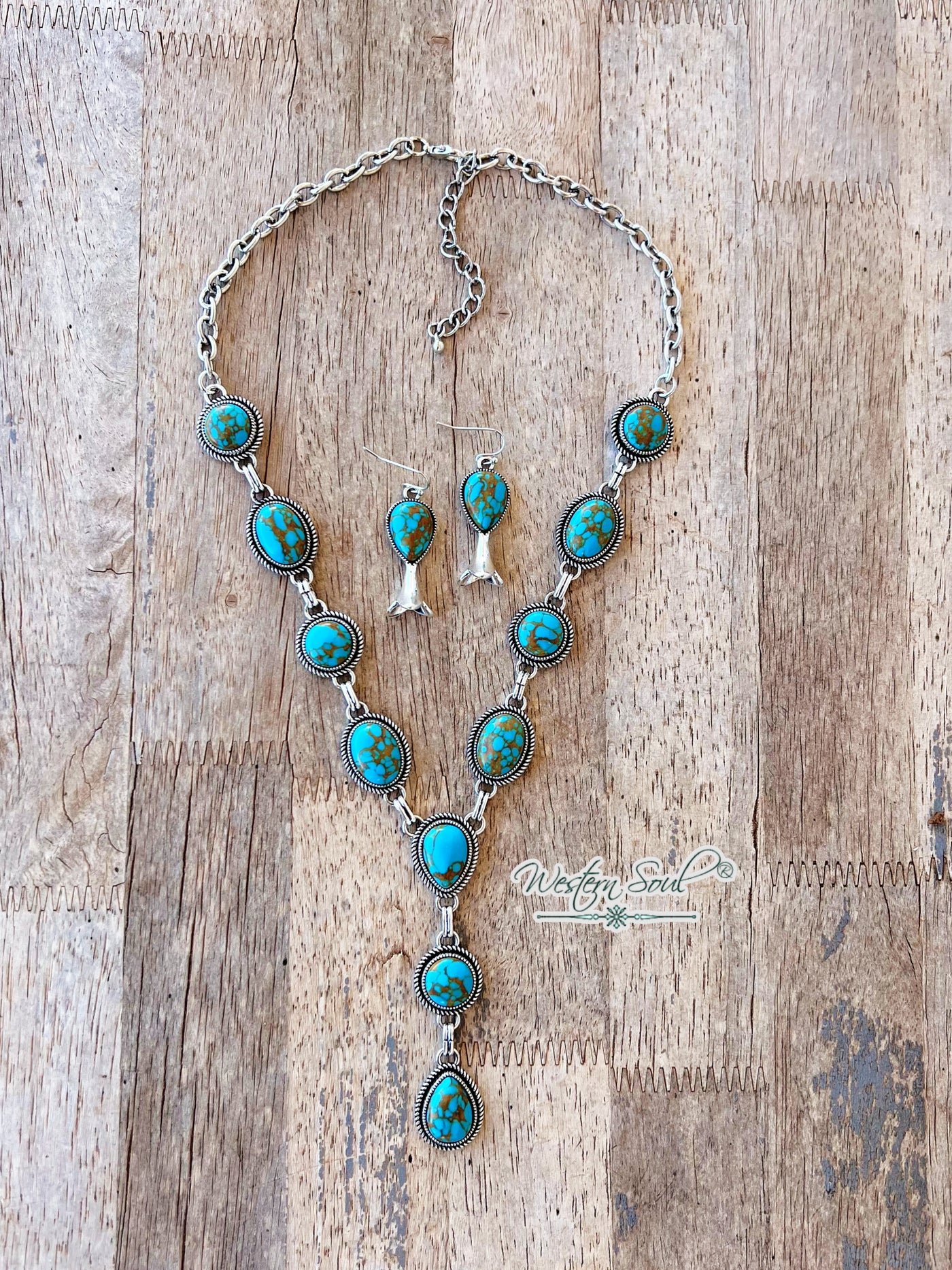 Country Roads Necklace Set