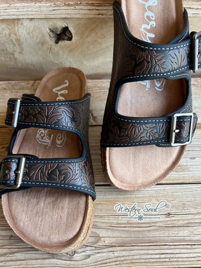 Very G Sandals Floral Print Western Sandal Chocolate