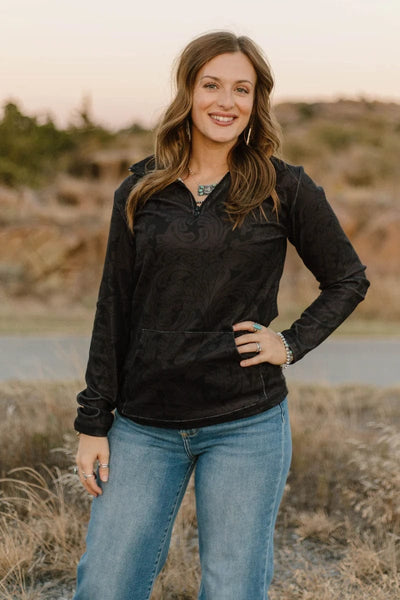 Sterling Kreek Pullover Tooled In Black Pullover