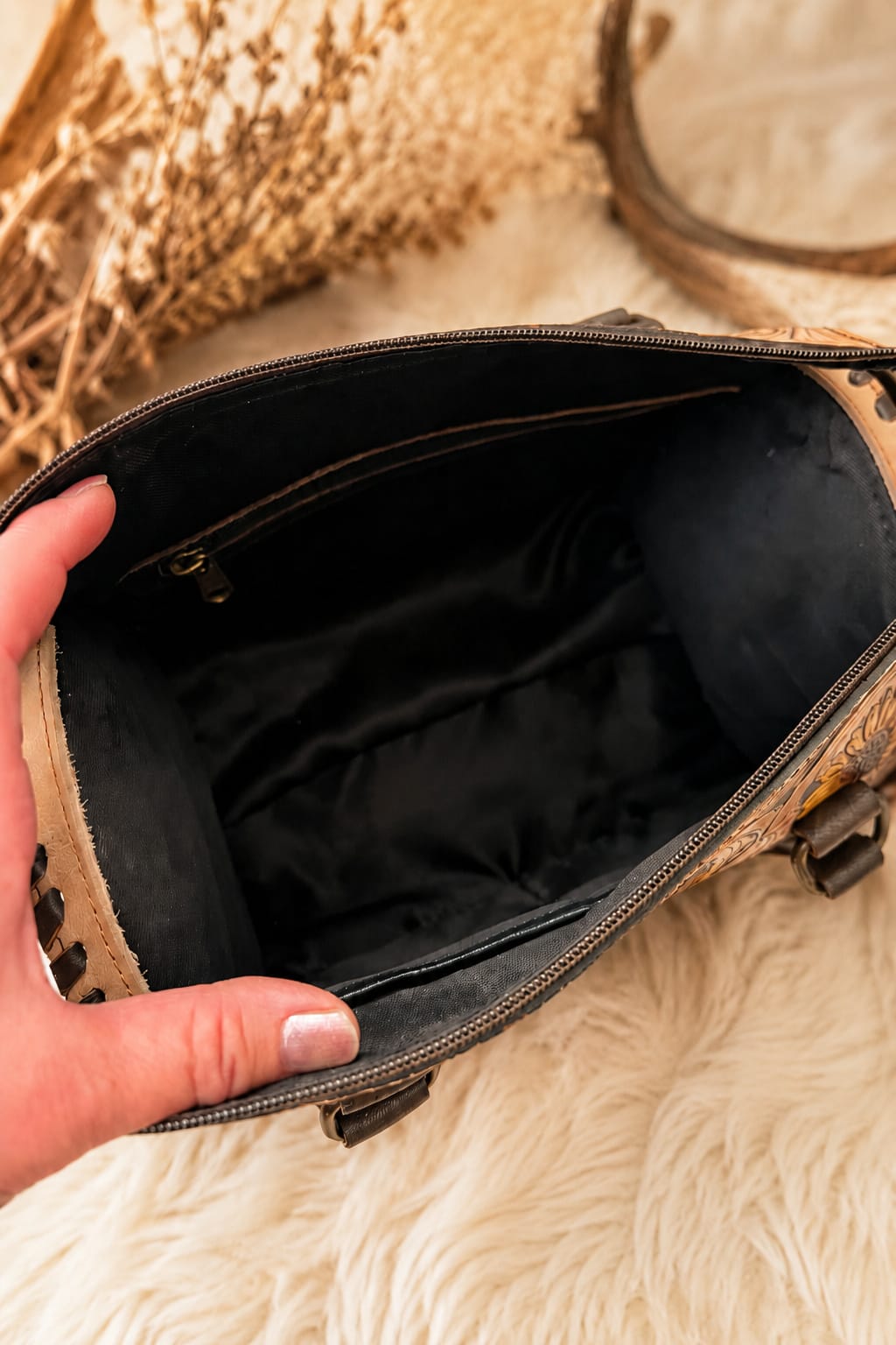 inside speedy western handbag