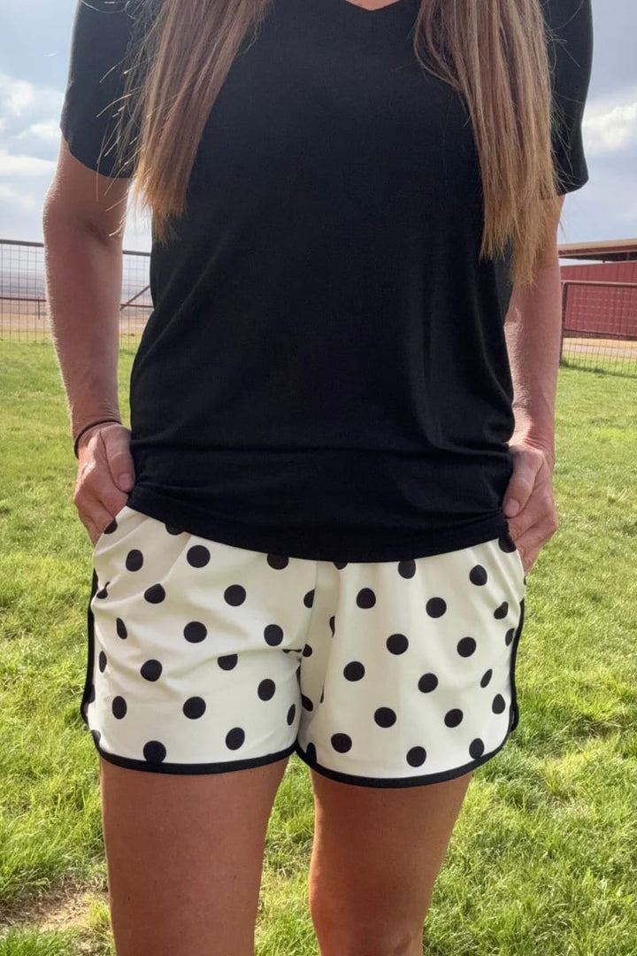 Sterling Kreek Shorts Polka Dot Shorts Cream
