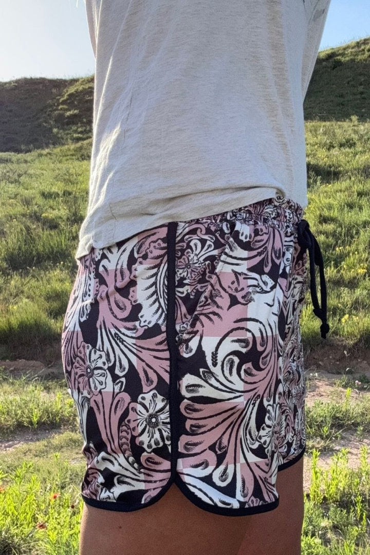 Sterling Kreek Shorts Checked in Tooled Shorts