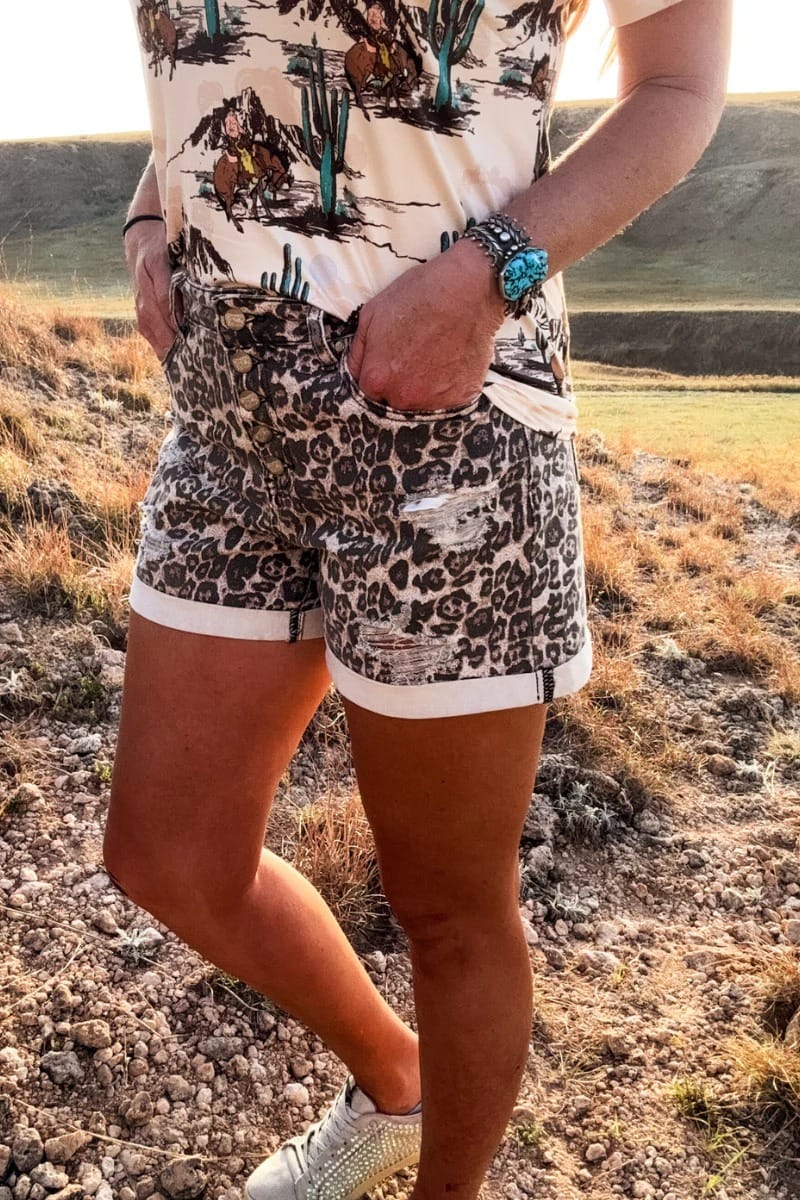 Sterling Kreek Shorts Tennessee Walking Leopard Print Shorts
