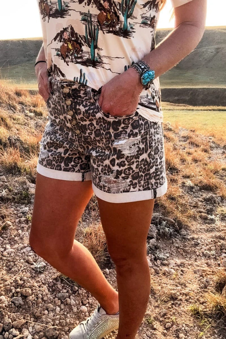 Sterling Kreek Shorts Tennessee Walking Leopard Print Shorts