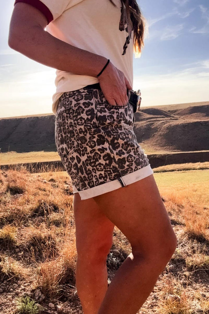 Sterling Kreek Shorts Tennessee Walking Leopard Print Shorts